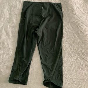 Lululemon crop leggings